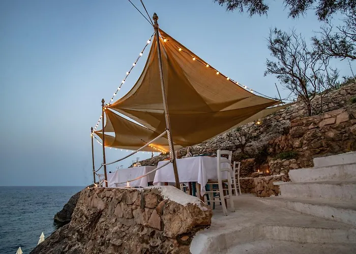 Hotel di lusso a Lampedusa vicino a Spiaggia di Sciatu Persu